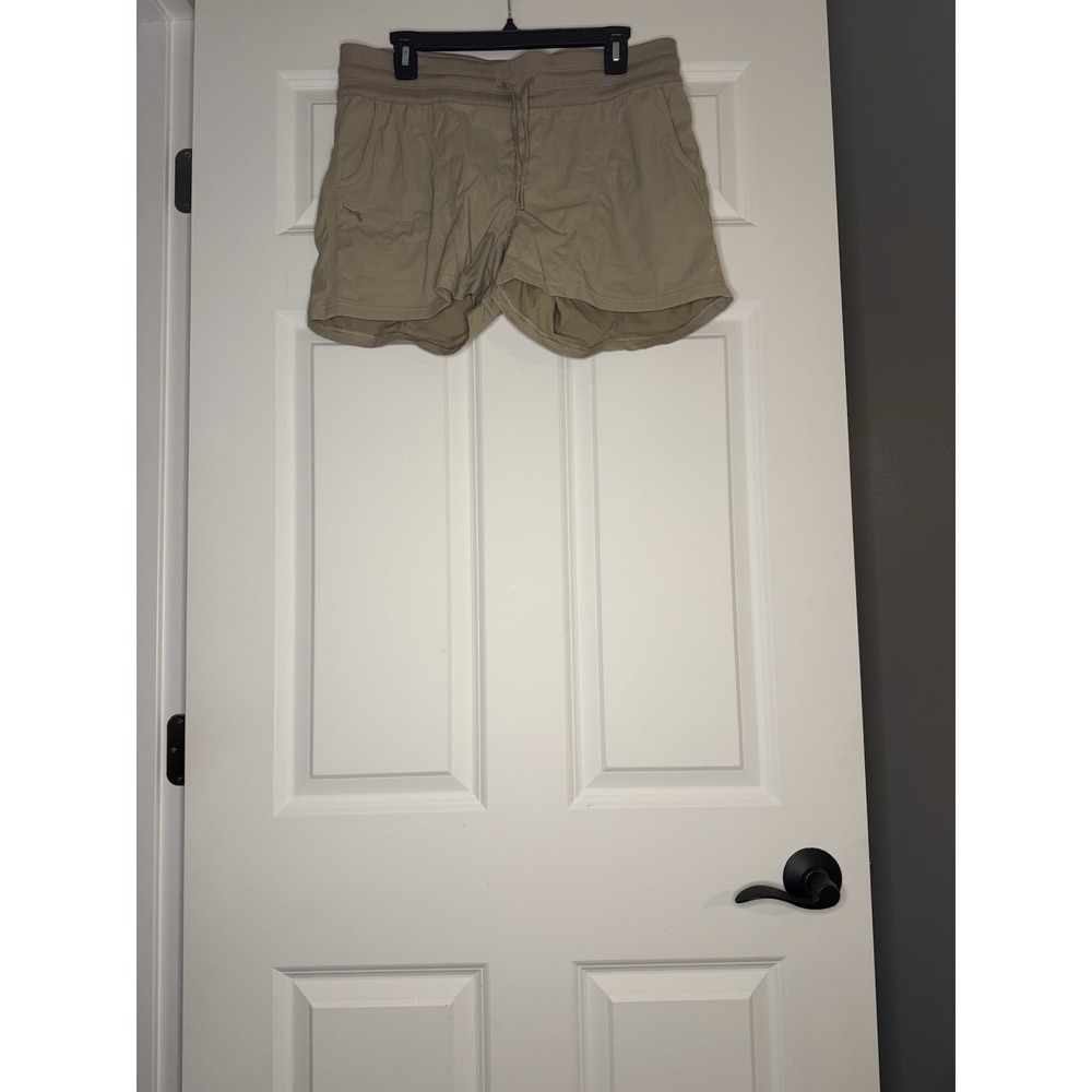 The North Face Khaki Hiking Pull On Shorts Taupe Large